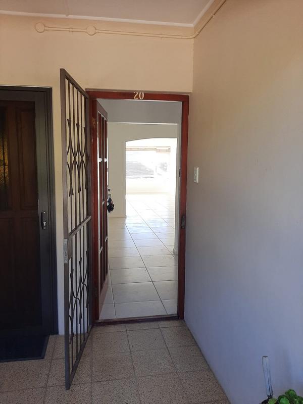 To Let 2 Bedroom Property for Rent in Fish Hoek Western Cape